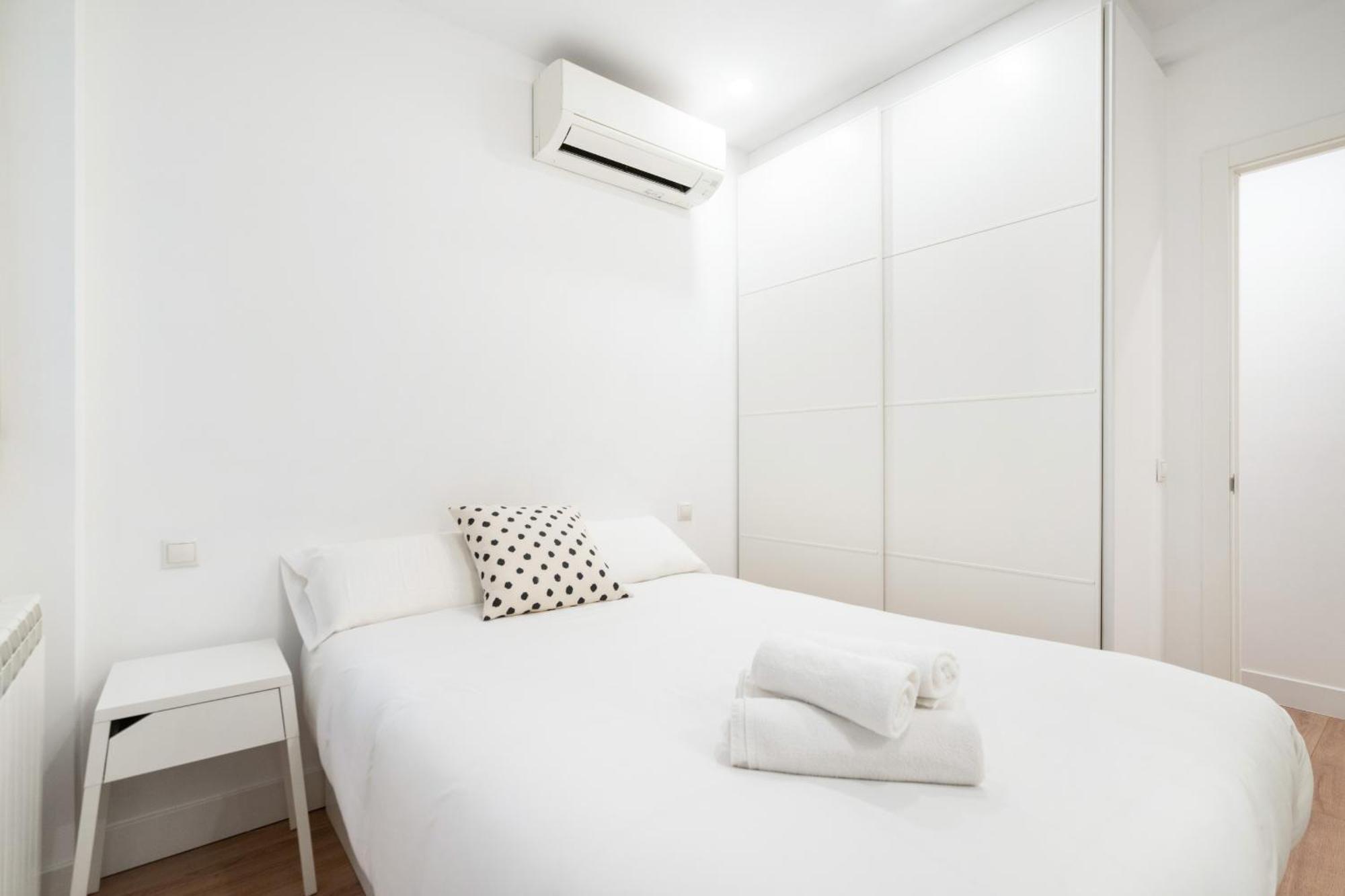 Apartamento Exclusivo En Velazquez Alquiler Temporal Madrid Buitenkant foto